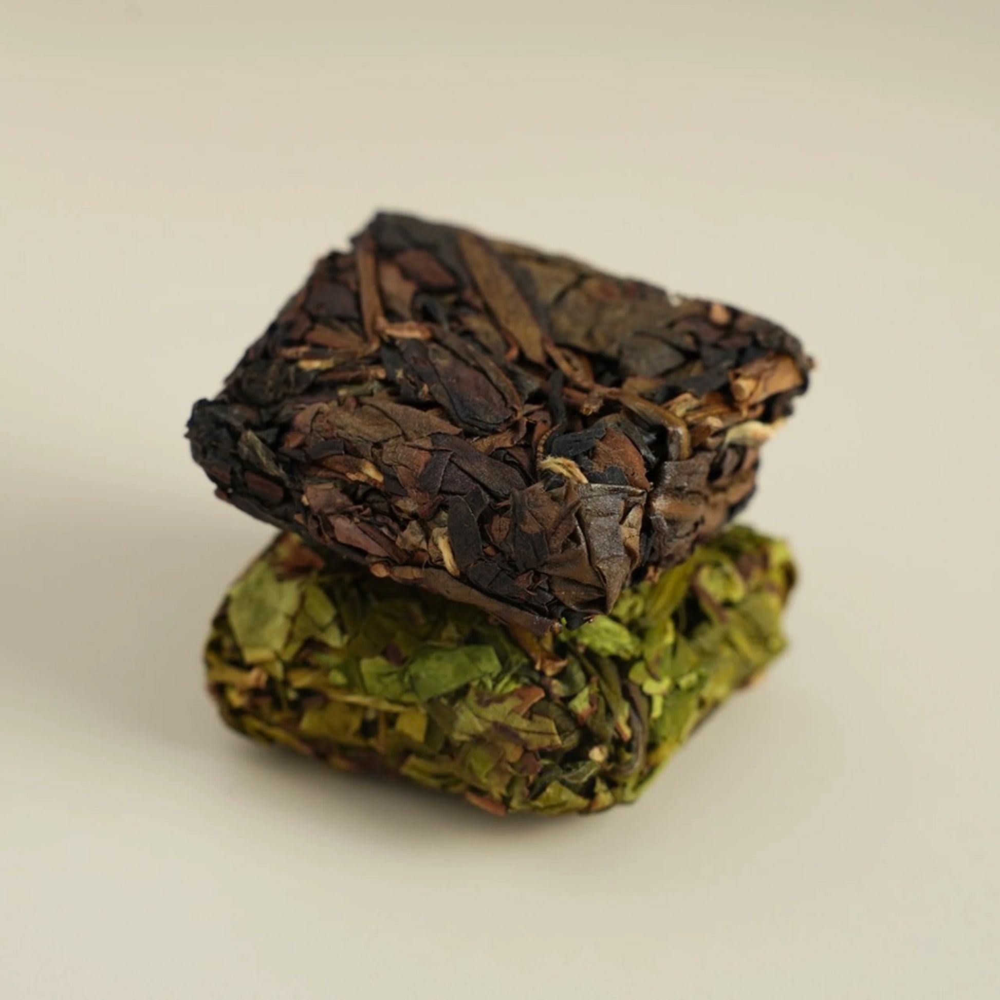 Floral and Aged Zhangping Shuixian tea cake