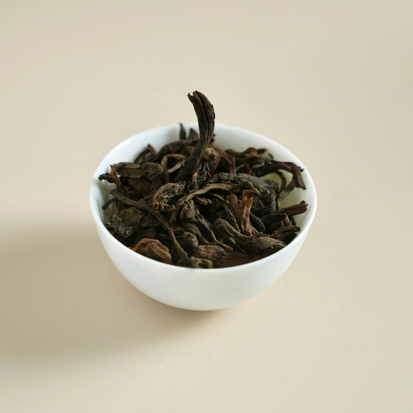 Shou Puerh Aged 10 Years dry tea leaves close-up
