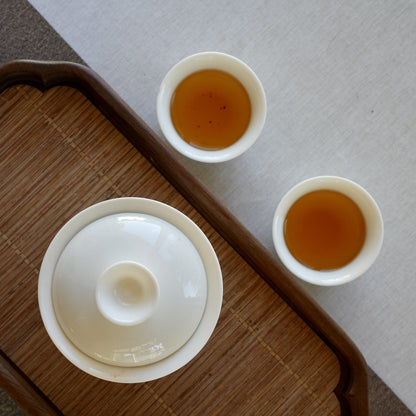 Jade-White Porcelain Gaiwan Set